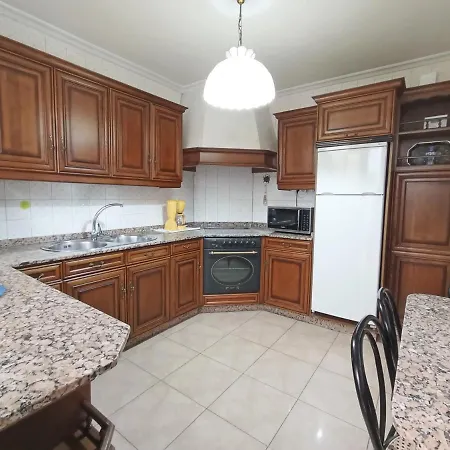 Cuntis Village L&h Apartment Ferrol