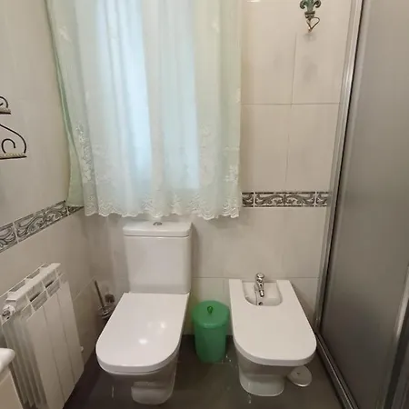Cuntis Village L&h Apartment