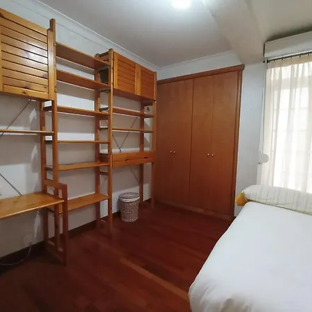 Cuntis Village L&h Apartment