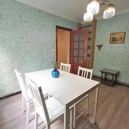 Cuntis Village L&h